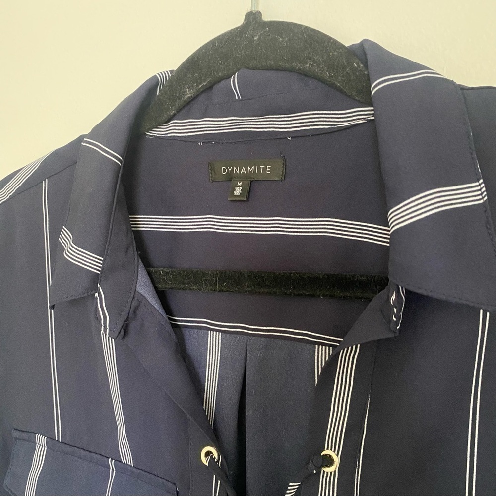 Dynamite Navy White Stripe Blouse Medium - Picture 3 of 6